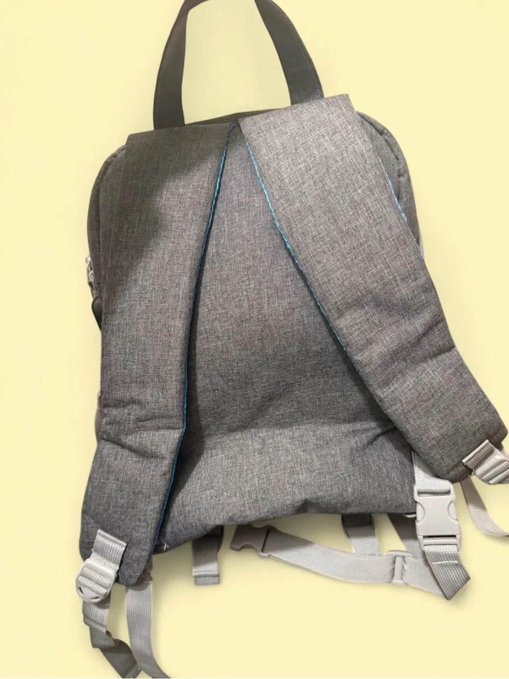 Unbranded Gray Men's Backpack - Lightweight Everyday Bag